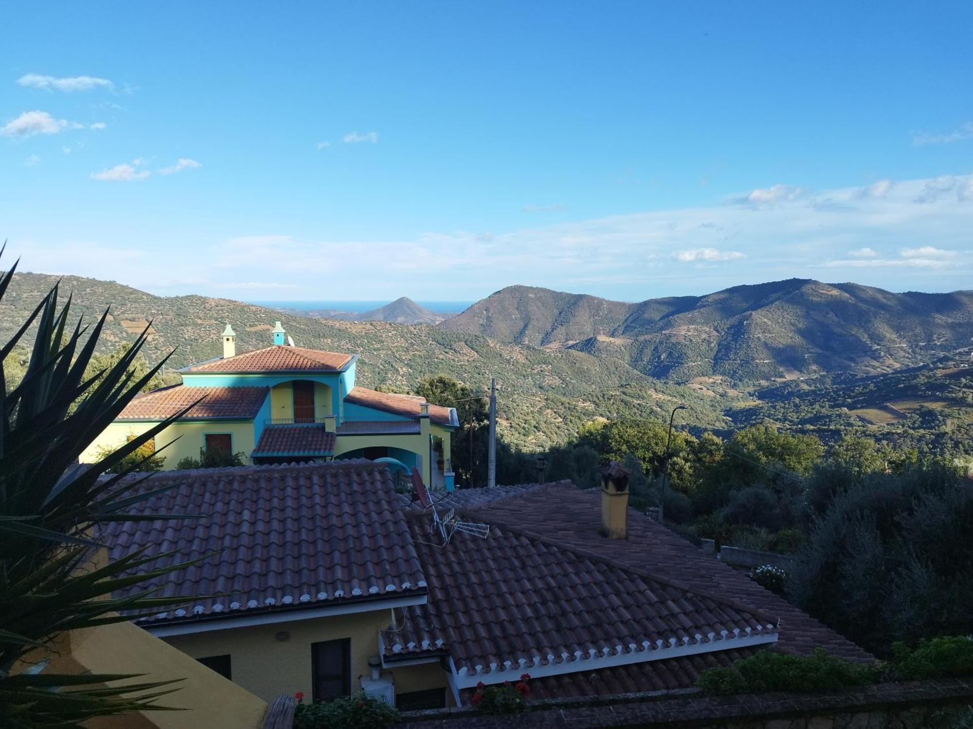 Appartamenti La Collina Jerzu المظهر الخارجي الصورة