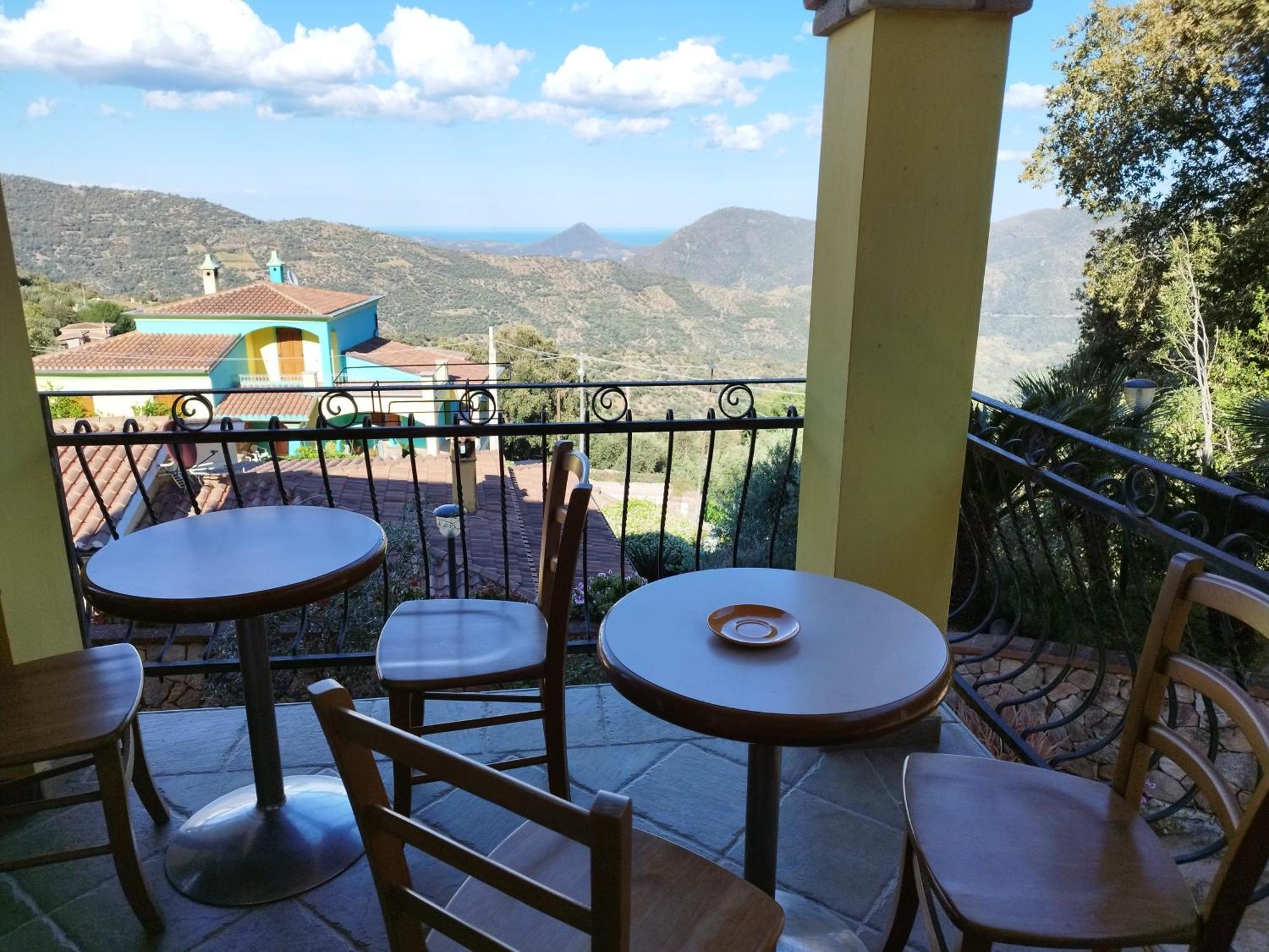 Appartamenti La Collina Jerzu المظهر الخارجي الصورة