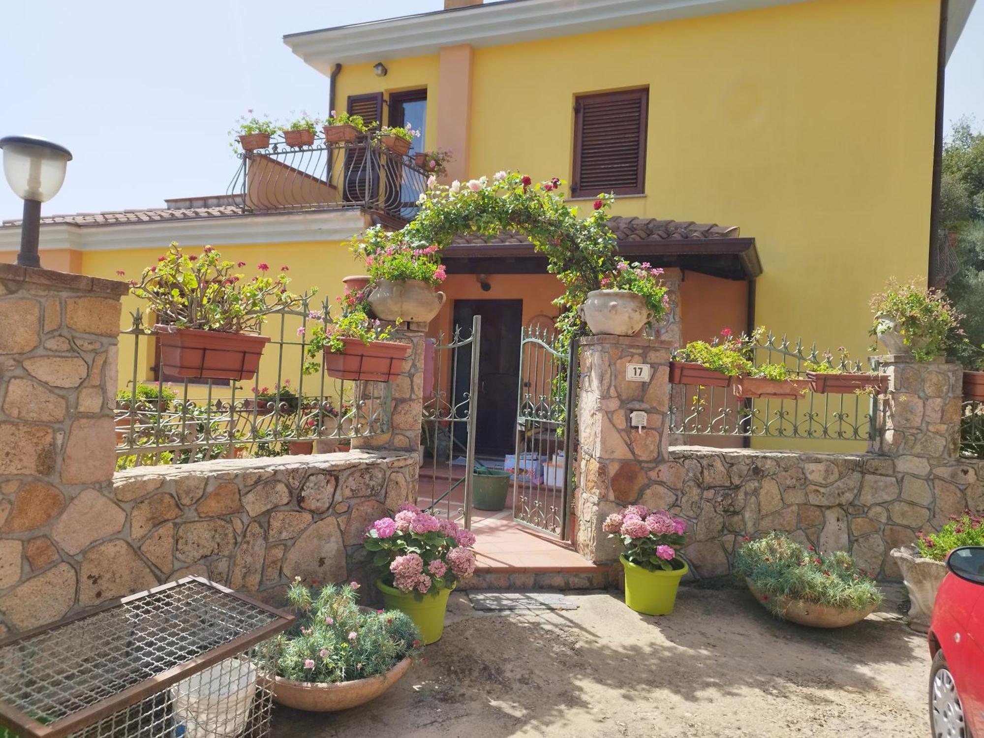Appartamenti La Collina Jerzu المظهر الخارجي الصورة