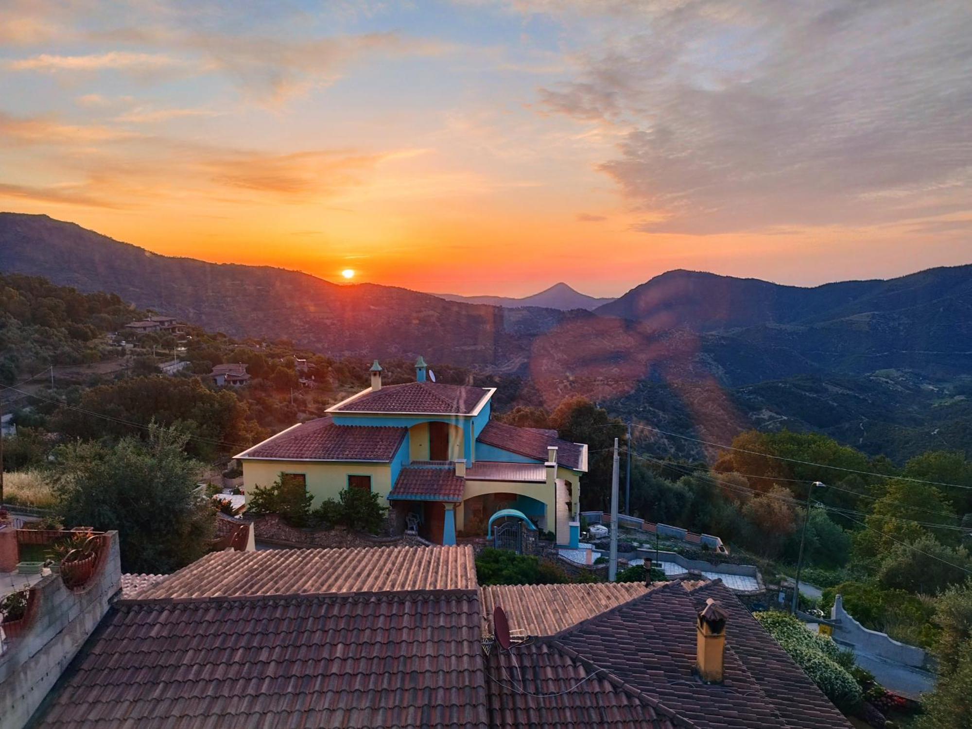 Appartamenti La Collina Jerzu المظهر الخارجي الصورة